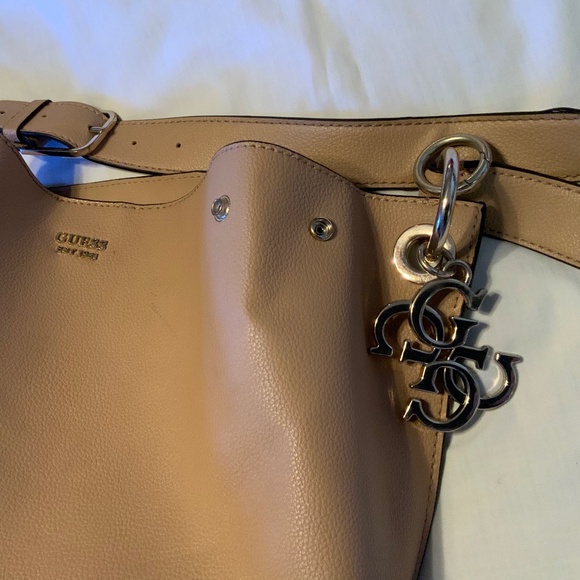 Guess Tan Faux Leather Roomy Bag Purse - Picture 9 of 16